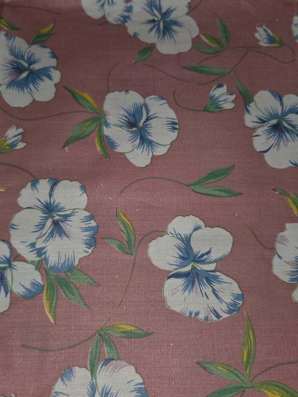 Cranston Polished Cotton Chintz Floral  Fabric 3 Yards Pink